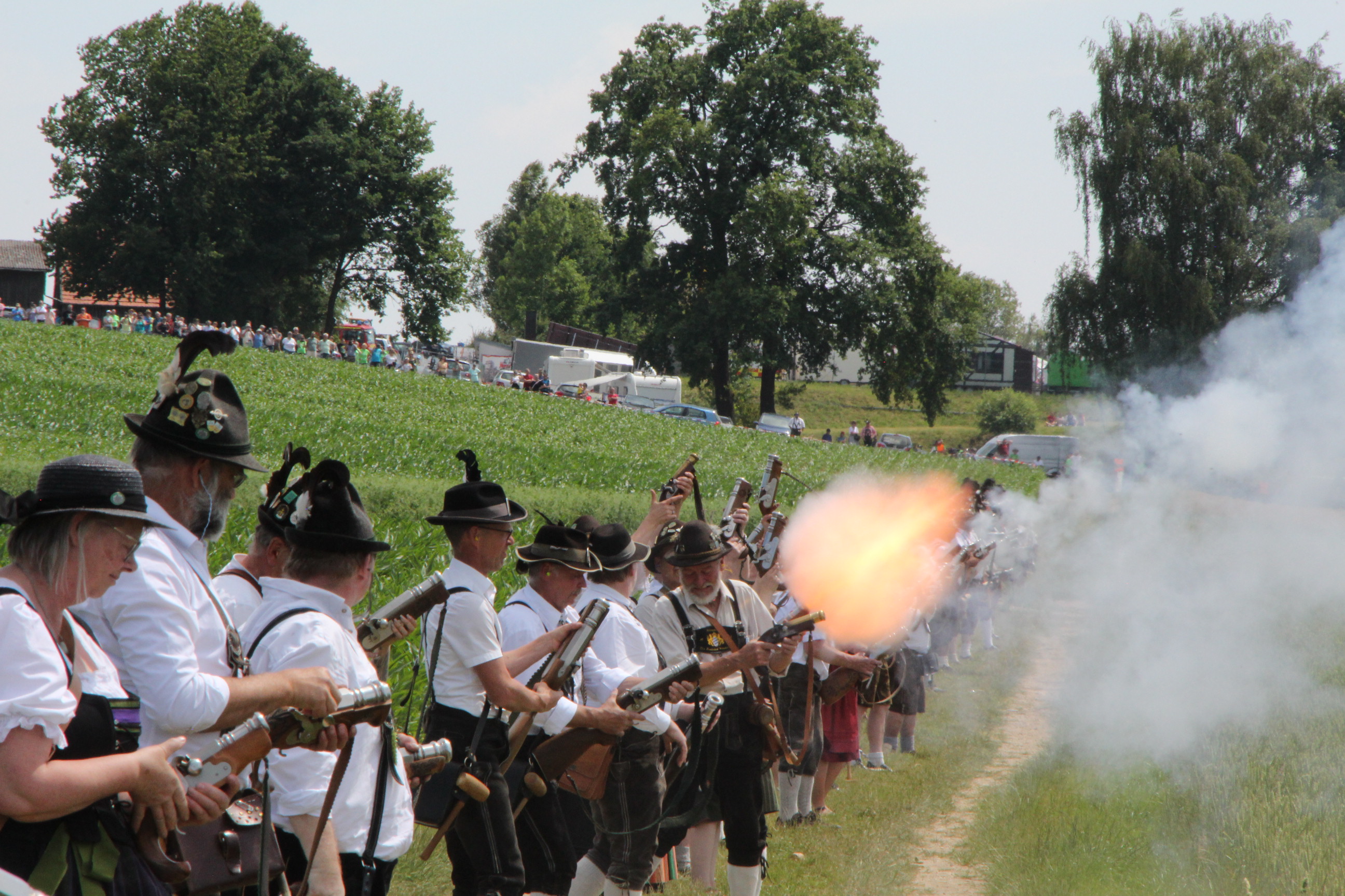 Wattenweiler Festtage Böllerschützentreffen