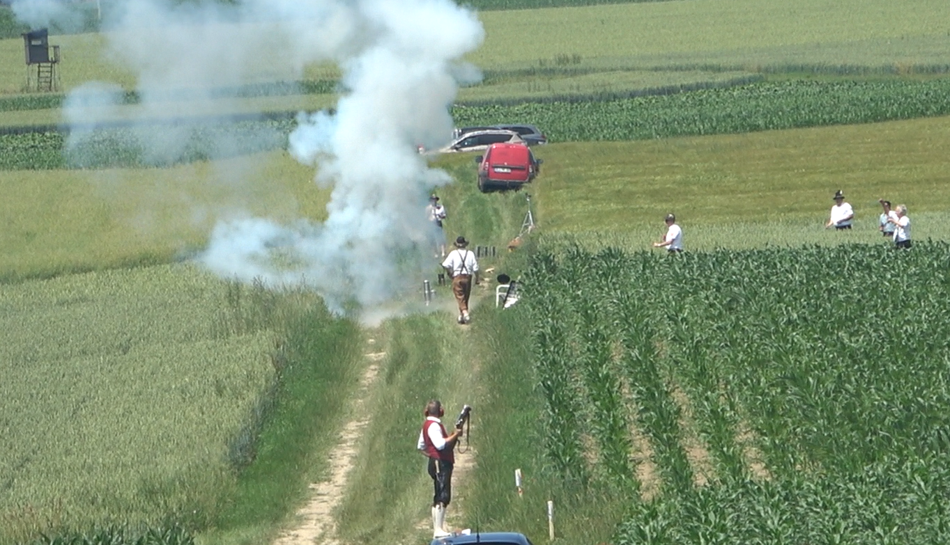 Wattenweiler Festtage Böllerschützentreffen