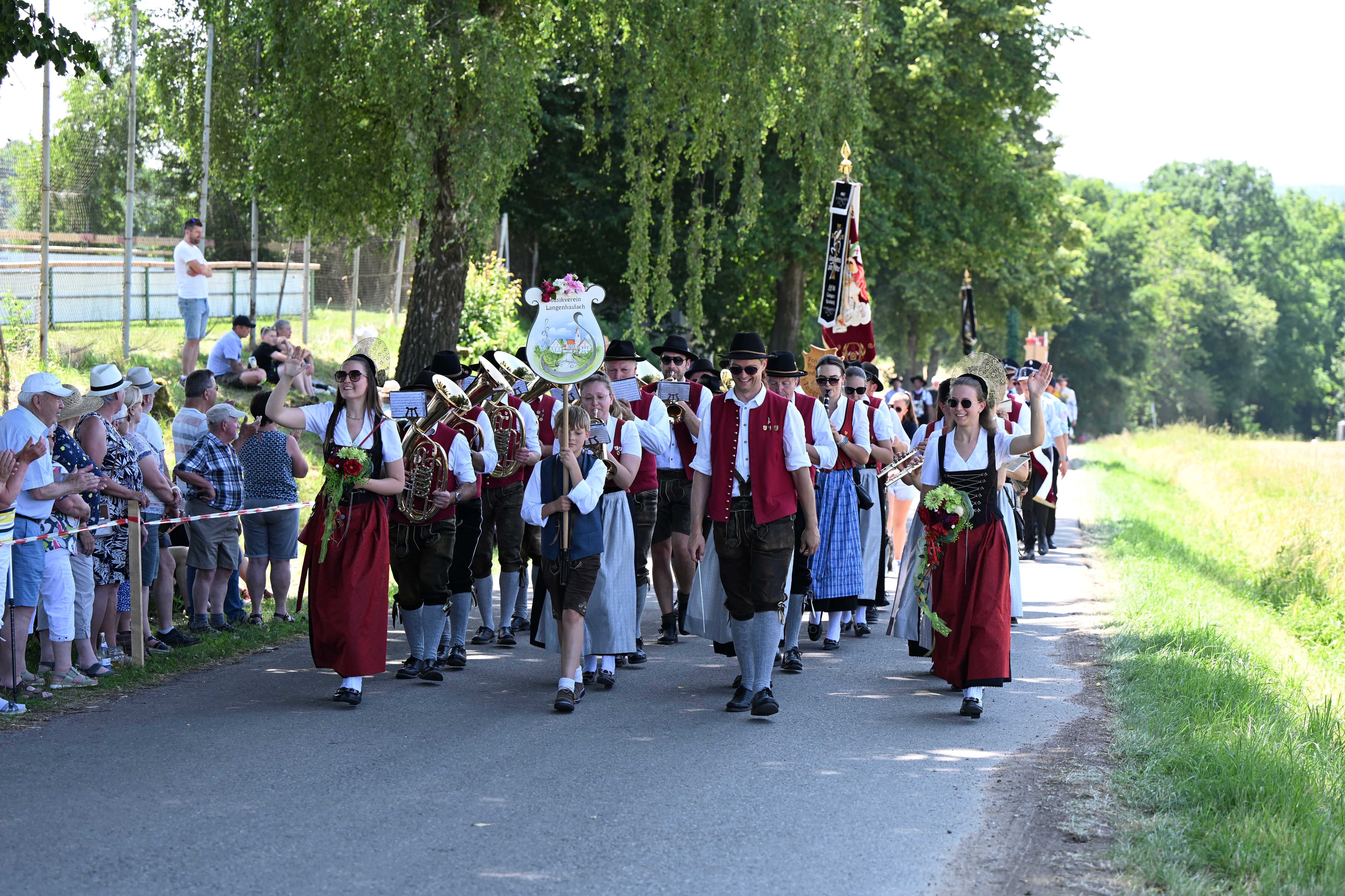 Wattenweiler Festtage Festumzug